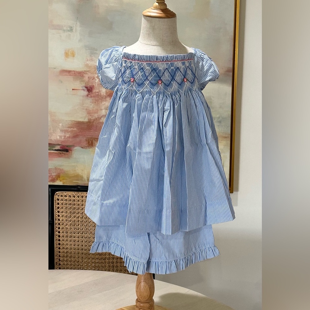 Remember Nguyen. NWT. Blue Striped Kids Embroidery top & short set Sz 5